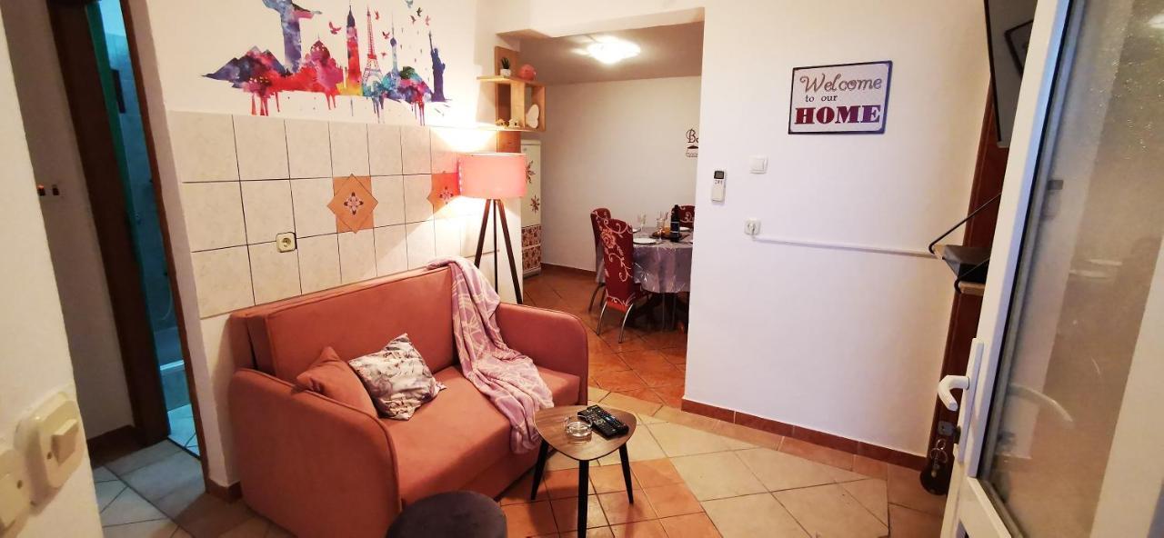 Apartmani Marija Kolan Exterior foto